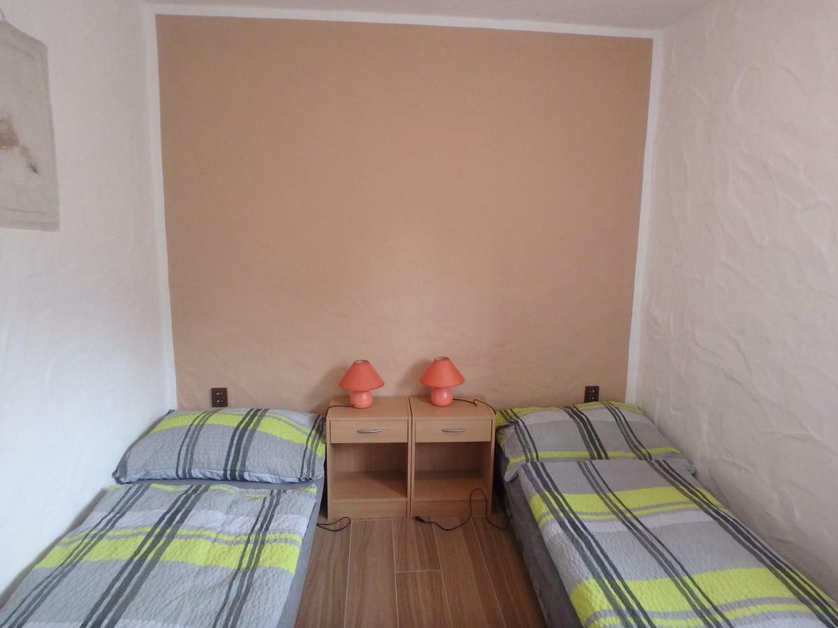 Apartments Vecernik Rokytnice Rokytnice nad Jizerou Luaran gambar